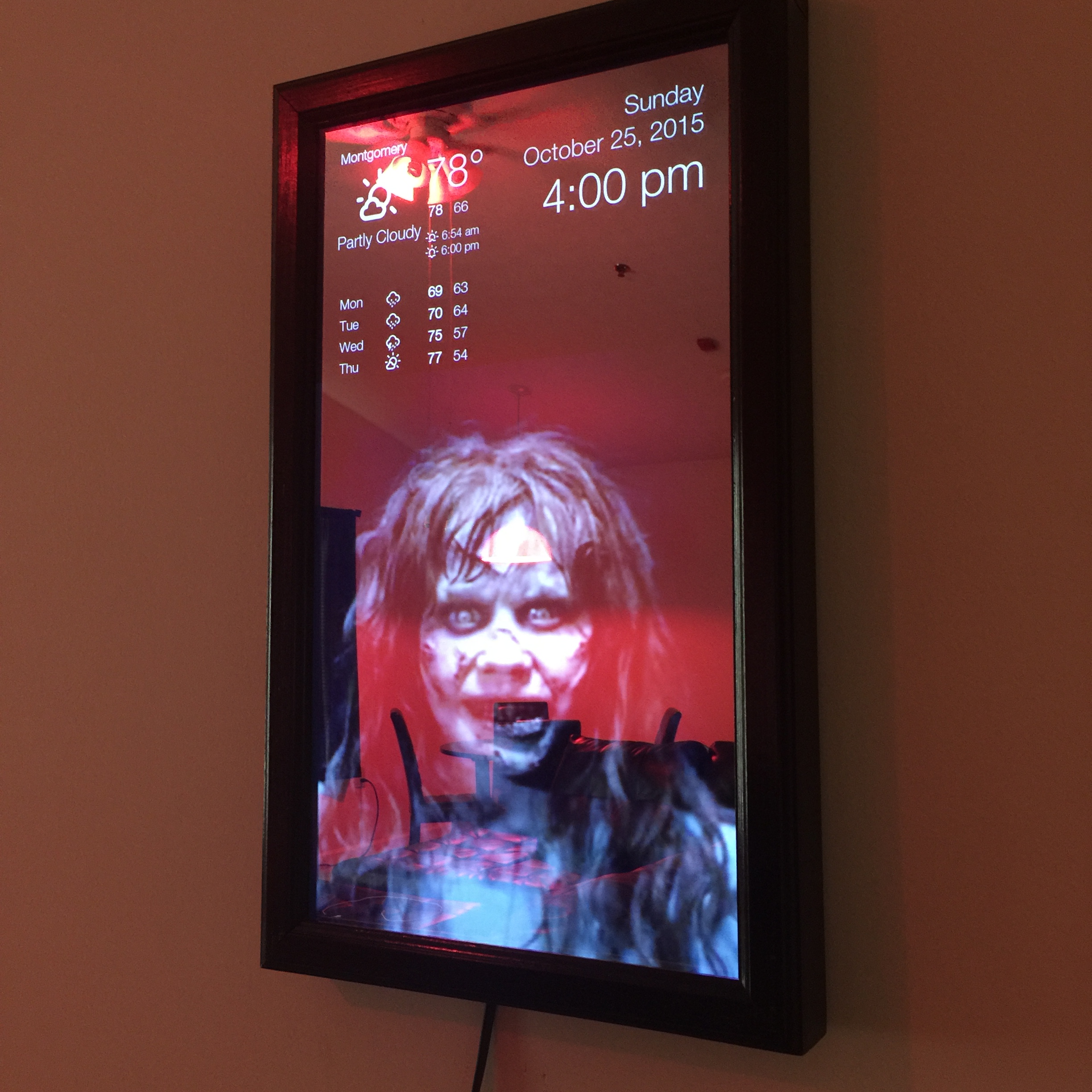 Espejo mágico con Raspberry Pi.
